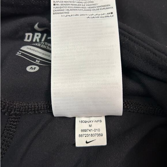 Bundle of Nike Women's Dri-FIT Capri Leggings Size Medium - Picture 15 of 16
